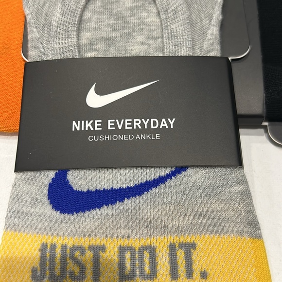 Fashion Jewelry Athletic Socks - Black, Gray, Yellow, Orange, Blue - Picture 4 of 4